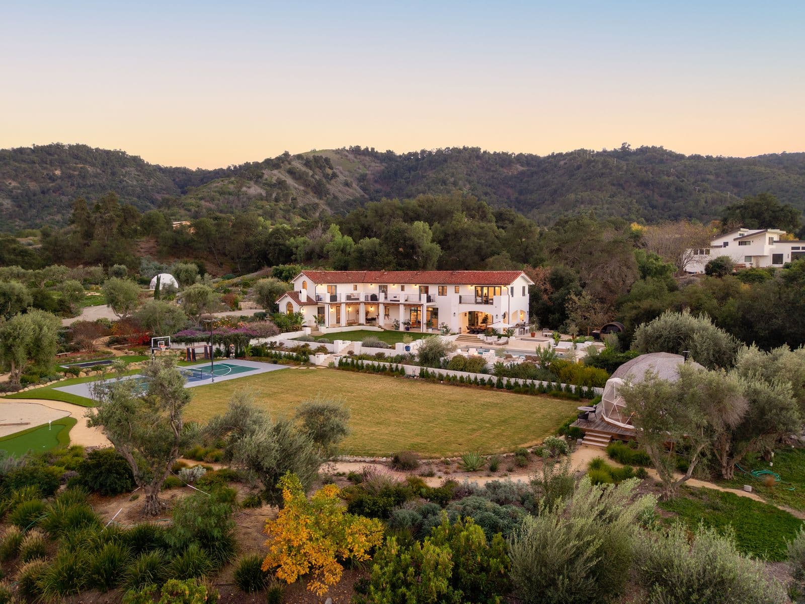 13202 Ojai Rd