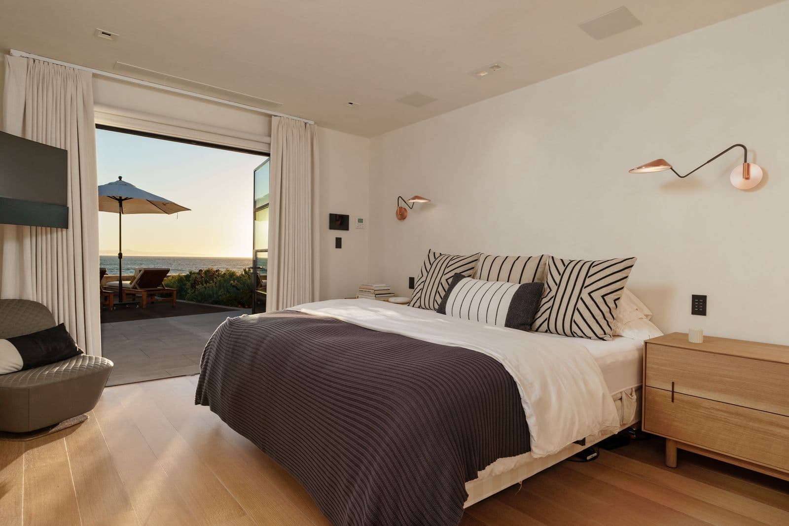 3108 Solimar Beach — photo 24