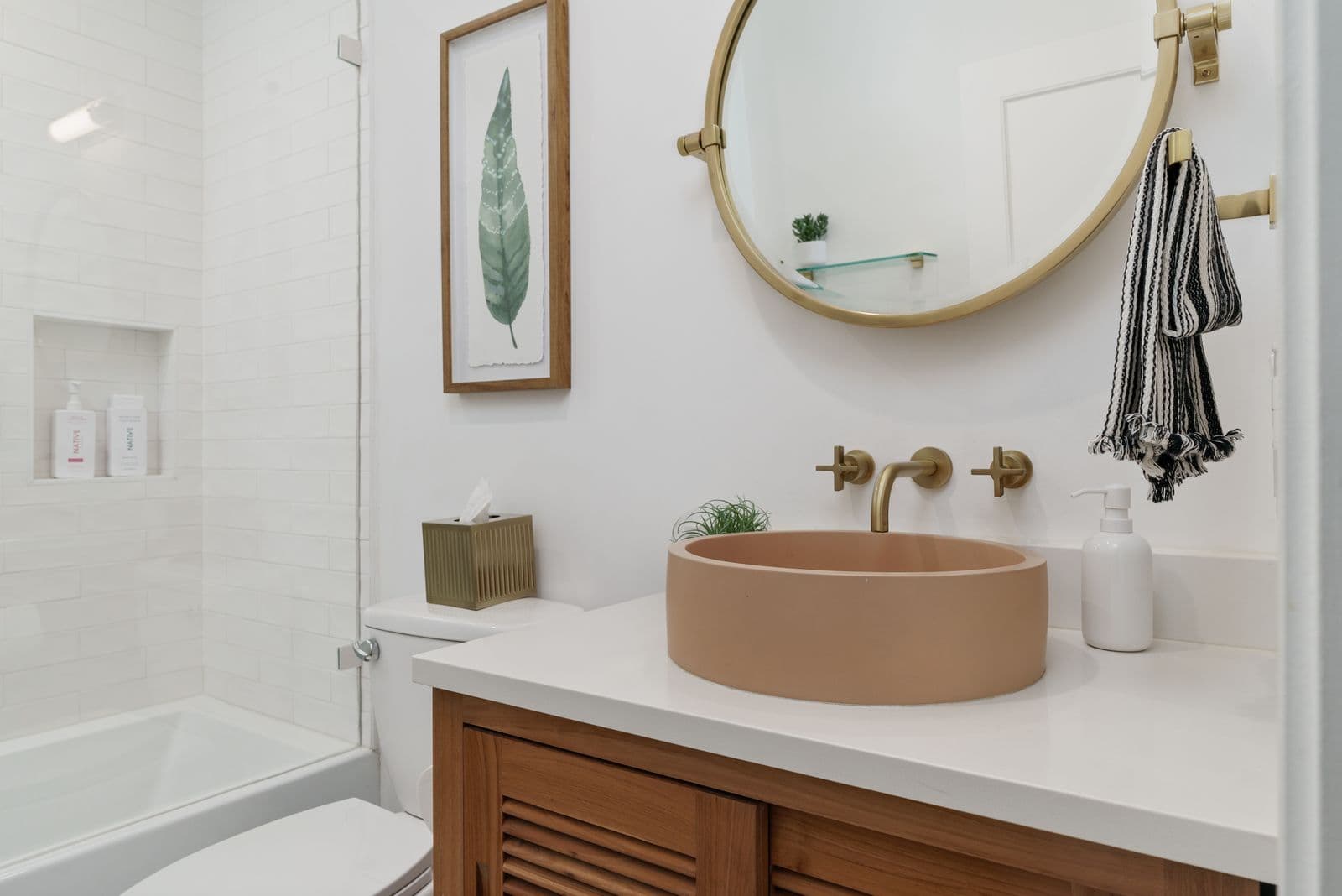 4712 Wortser Ave — photo 37