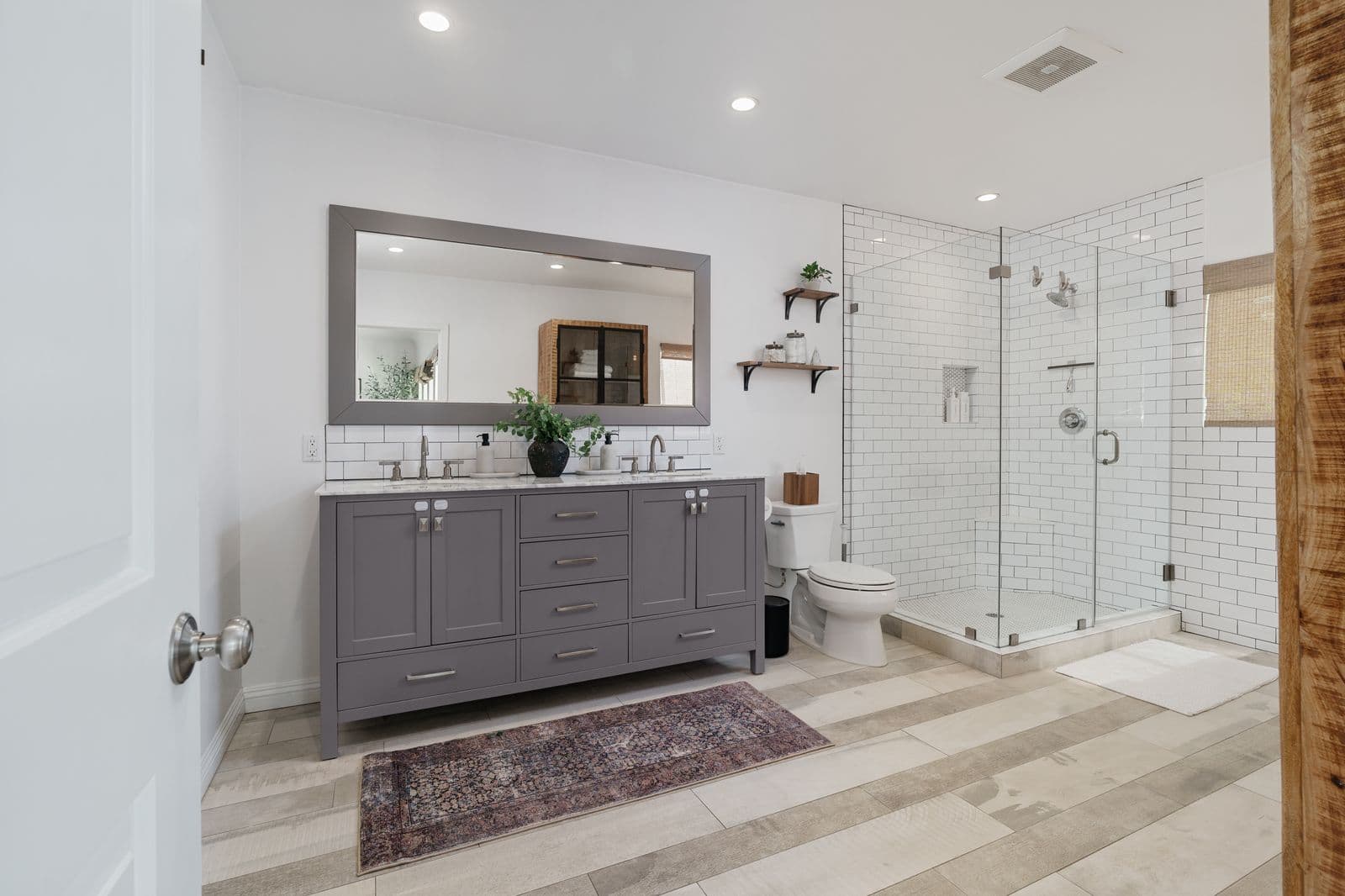 4712 Wortser Ave — photo 40