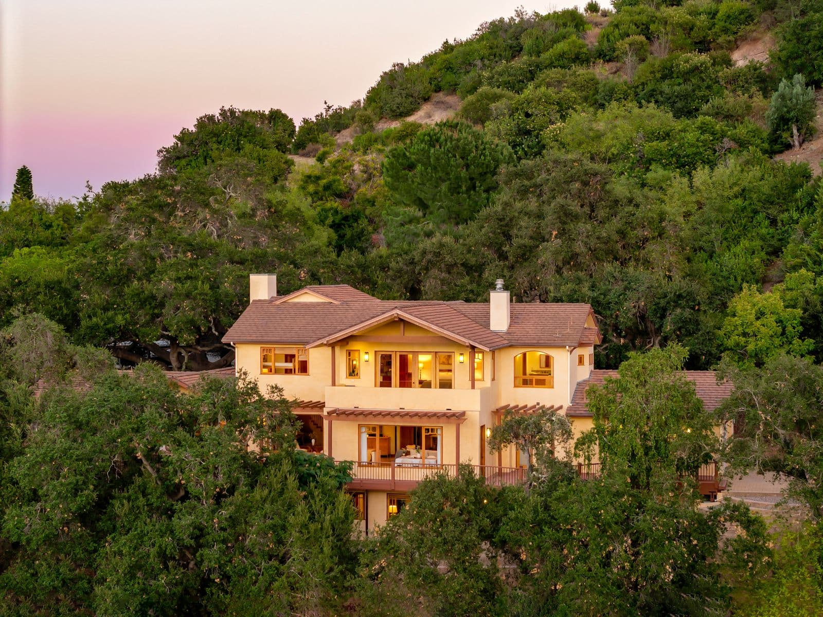 49 Alto Dr